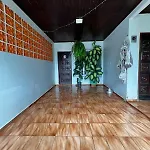 Quarto Compacto No Centro De Foz